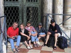 Mit Starris am Markusplatz