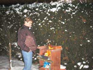 Silvester Wolfgang am Feuer