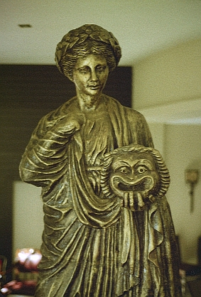 Thalia, Landfrau