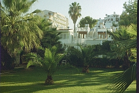 Thalia Beach Resort, Gartenanlage