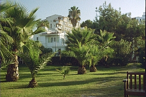 Thalia Beach Resort, Gartenanlage